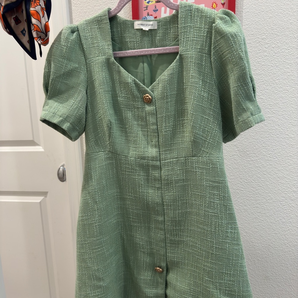 Chicwish Green Square Neck Puff Sleeve Mini Dress